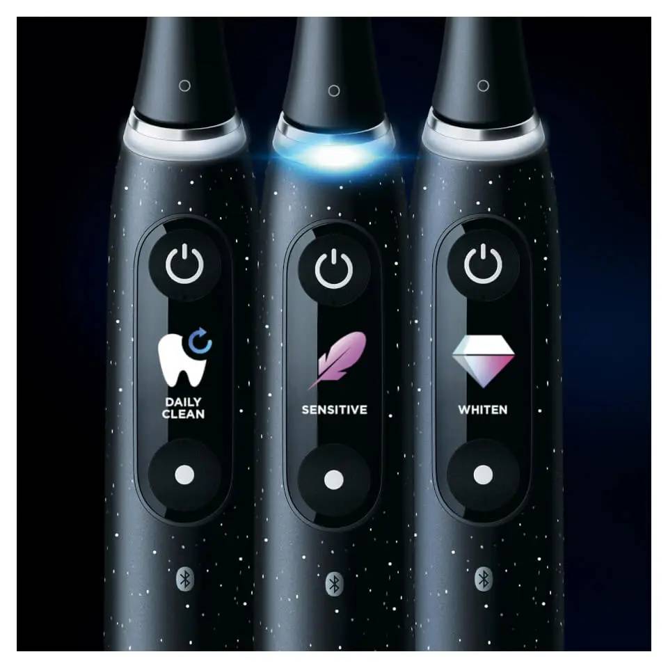Escova de Dentes Elétrica Oral-B iO 10 Series Cosmic Black | PCDIGA