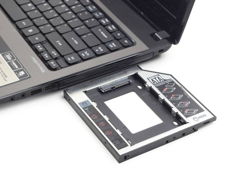 Adaptador Gembird HDD Sata 9.5mm Caddy 5.25''